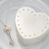 Crislu Key Pendant With Jewelry Box