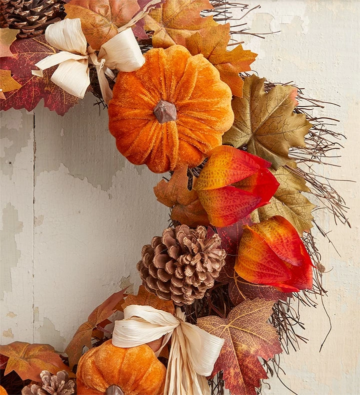 Velvet Pumpkin Wreath – 24” 5 Velvet Pumpkin Wreath – 24” - Image 3