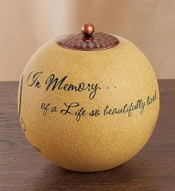 In Memory Of A Life So Beautifully Lived Candle -Gift Promotion Store 97343alt view1c