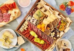 "Thank You" Meat And Cheese Gift Box -Gift Promotion Store boarderie nav promo 2