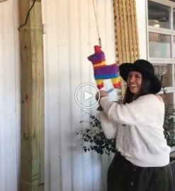 Mini Piñata -Gift Promotion Store fbutube pinatagram 182187 image