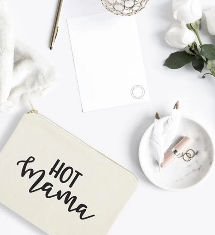 Hot Mama Cosmetic Bag And Travel Make Up Pouch 6 Hot Mama Cosmetic Bag And Travel Make Up Pouch - Image 4