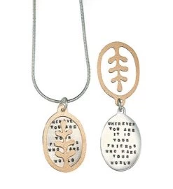 Friends Make Your World Necklace -Gift Promotion Store mk007603x 2