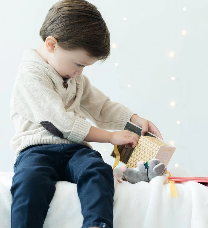 Pocket-sized Poetry Mouse - Plush Toy And Poem Booklet 7 Pocket-sized Poetry Mouse - Plush Toy And Poem Booklet - Image 5