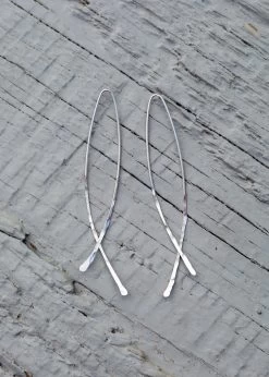 Fishtail Hammered Wire Earring 11 Fishtail Hammered Wire Earring -Gift Promotion Store mk018272alt view2c