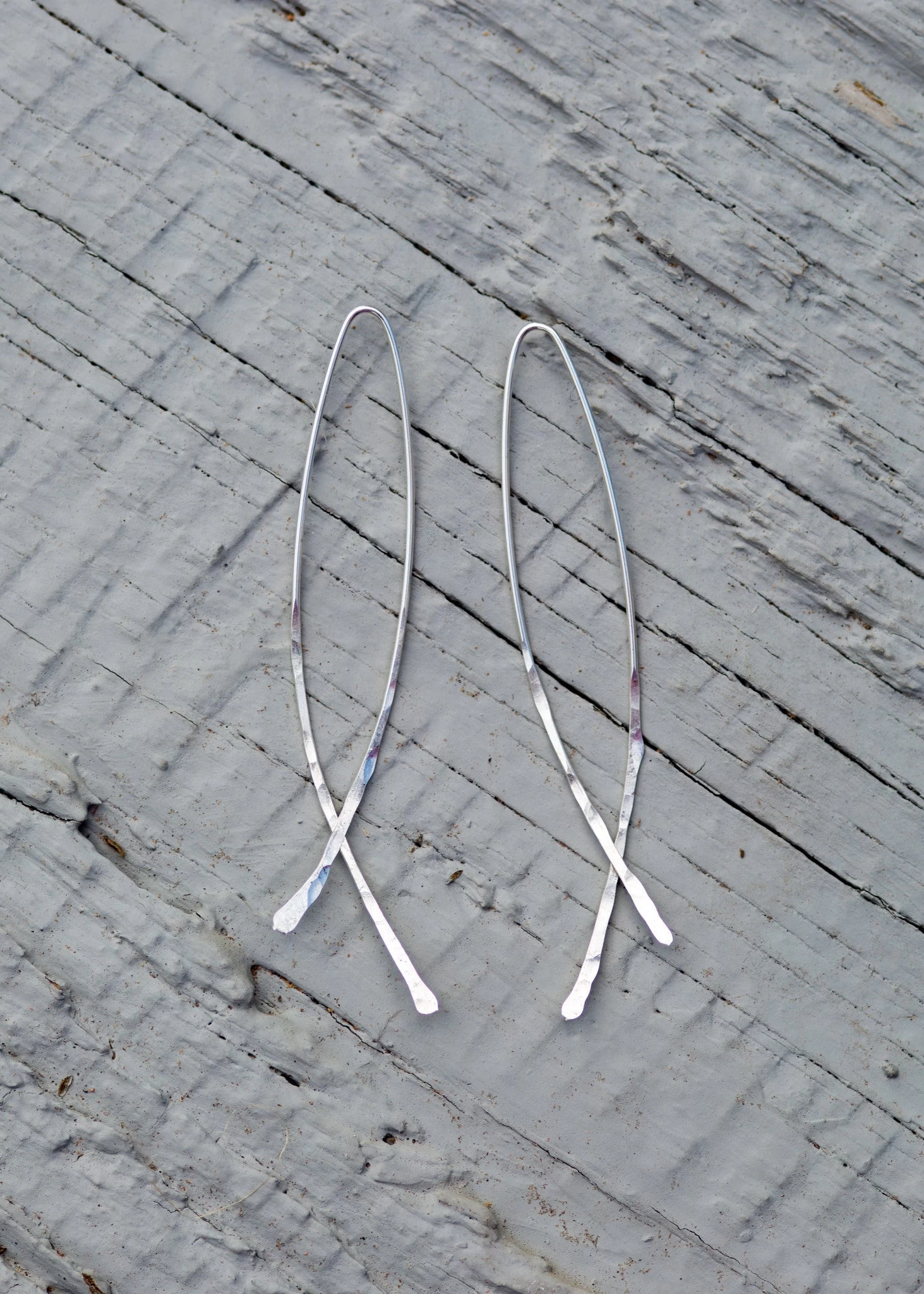 Fishtail Hammered Wire Earring 6 Fishtail Hammered Wire Earring - Image 4