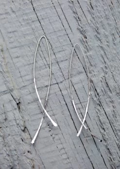 Fishtail Hammered Wire Earring 12 Fishtail Hammered Wire Earring -Gift Promotion Store mk018272alt view3c
