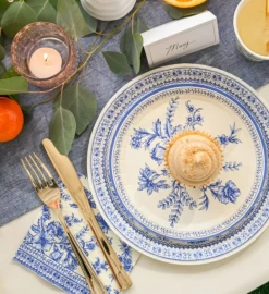 Draper James X Coterie Game Day Stadium Cups (10 Per Pack) -Gift Promotion Store mk019319alt view2c