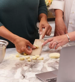 A Taste Of Italy: Gnocchi Pasta Making On Demand Workshop 9 A Taste Of Italy: Gnocchi Pasta Making On Demand Workshop -Gift Promotion Store mk020926alt viewc