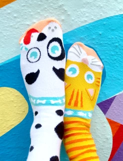 Cat & Dog Pals Socks -Gift Promotion Store mk021560alt view2c