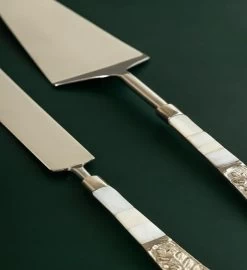 Gauri Kohli Fairmount Cake Servers (set Of 2) -Gift Promotion Store mk022876alt view3c