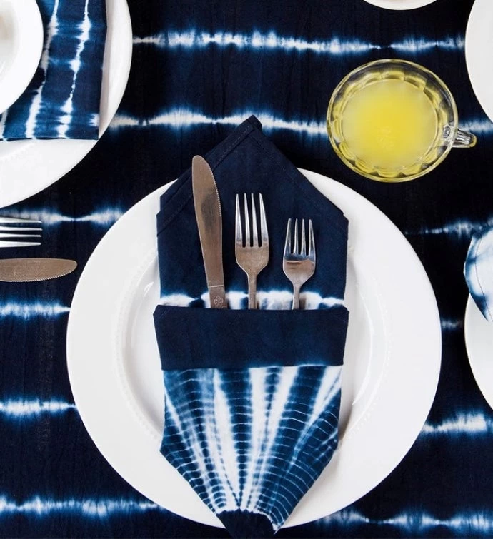 Shibori Napkins - Indigo (set Of 4) 5 Shibori Napkins - Indigo (set Of 4) - Image 3